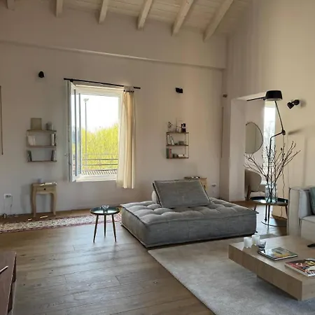 Eleganza & Relax - La Dimora Degli Artisti Apartment