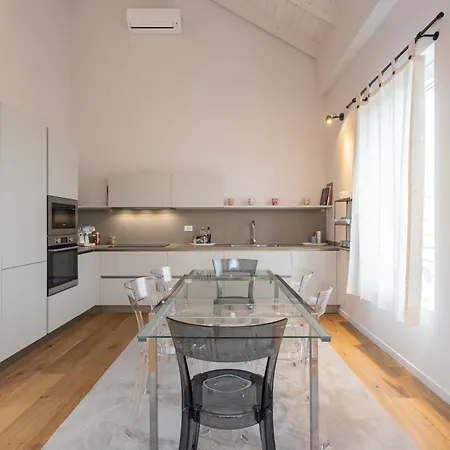 Apartment Eleganza & Relax - La Dimora Degli Artisti *